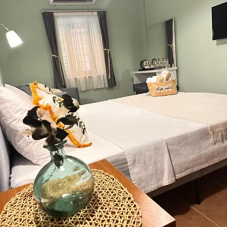 Pensión Hanole Macaron *