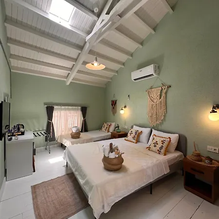 Hanole Macaron Guest house