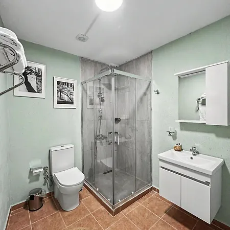 Hanole Macaron 3*